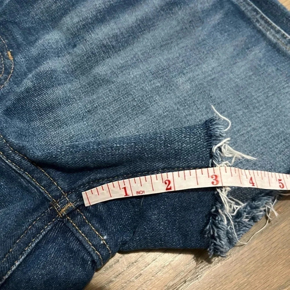 Madewell The Perfect Jean Short. Size 27. Excellent condition! - Picture 8 of 9